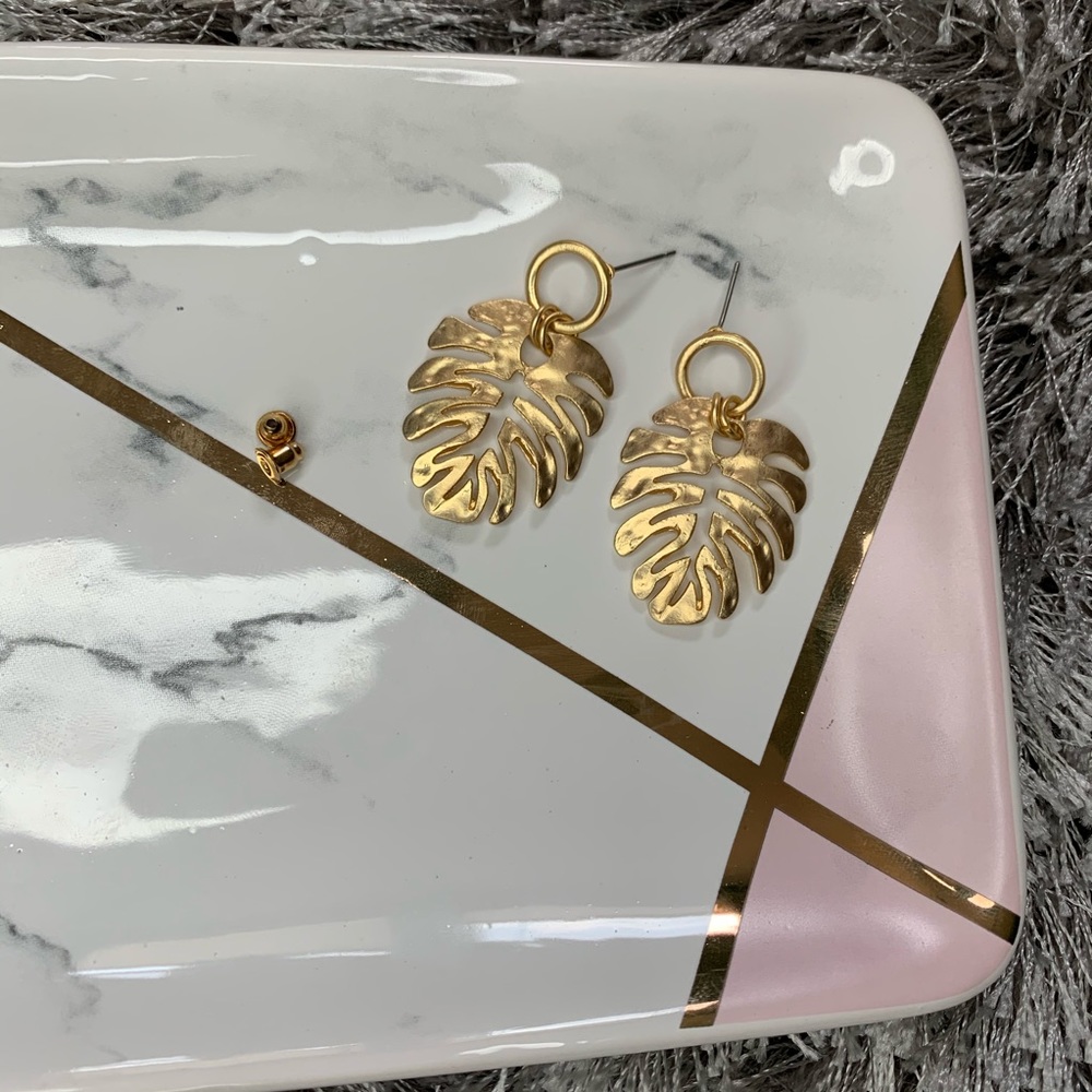 Metal plantain leaf earrings retro leaf gold - Picture 5 of 11